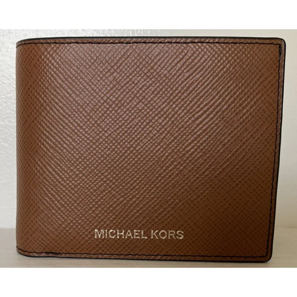 New Michael Kors Harrison Men's Billfold wallet with Passcase Leather Luggage